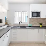 בית נופש - 8 Min To - Ac - Wifi - Terrace - 8 Guests